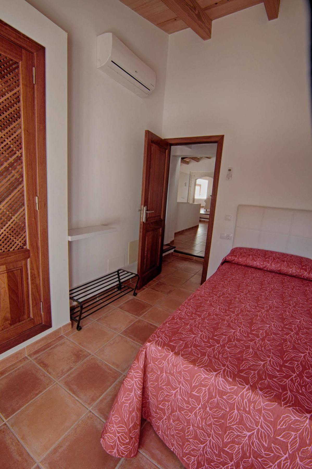 Couette-café Tramuntana Suites 3*